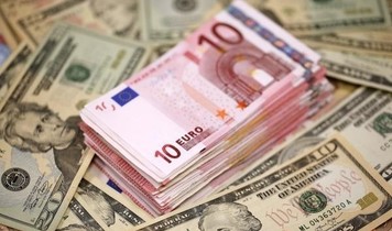 Что выгоднее: доллар или евро?